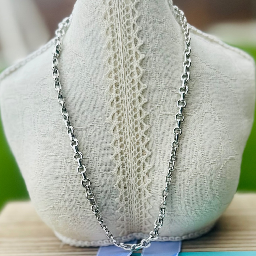 Rare and Retired Tiffany & Co Donut Link Necklace Chain 16”